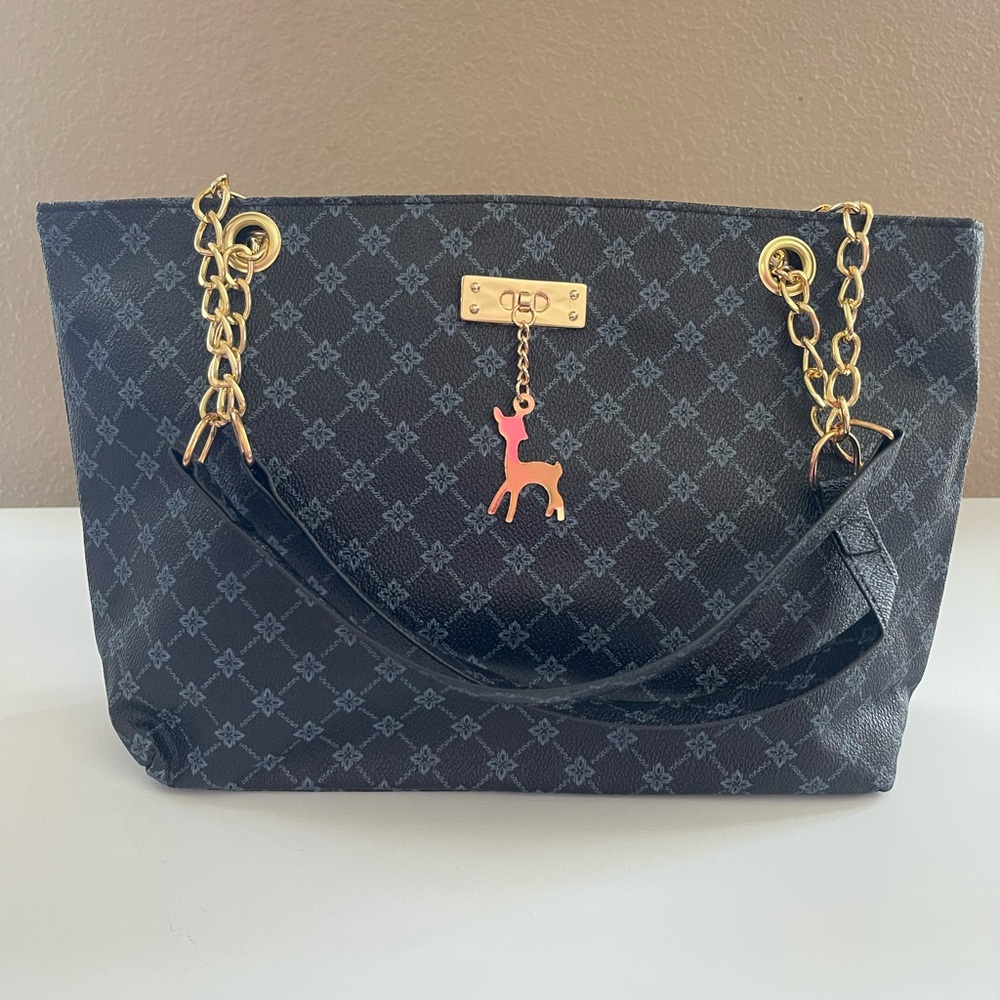 Chic Black Patterned Tote with Gold Accents